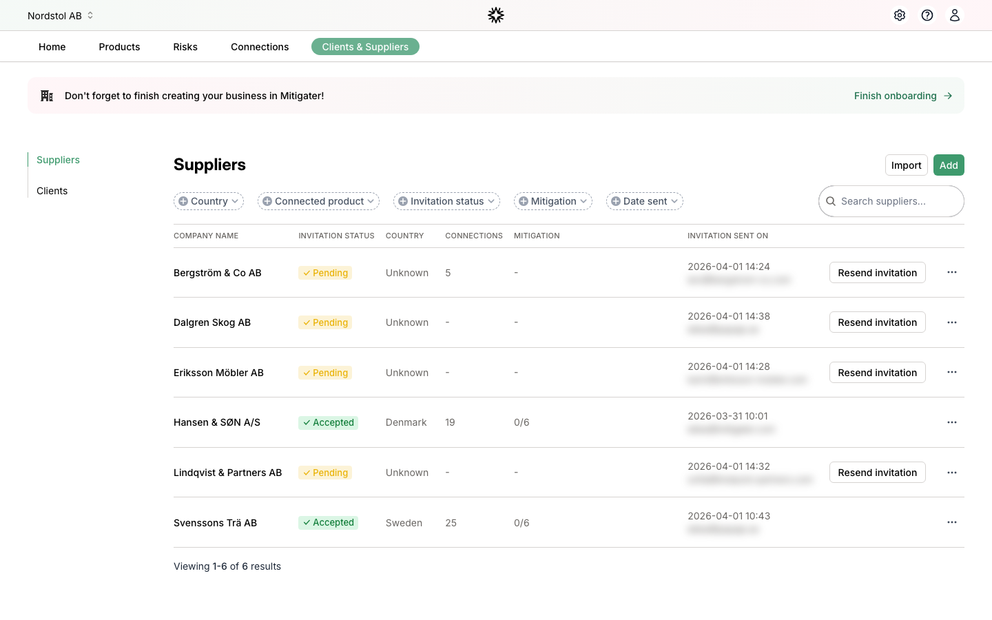 Suppliers list showing pending and accepted invitation statuses